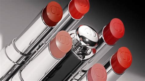 Dior Addict: Refillable Hydrating and Shine Lipstick